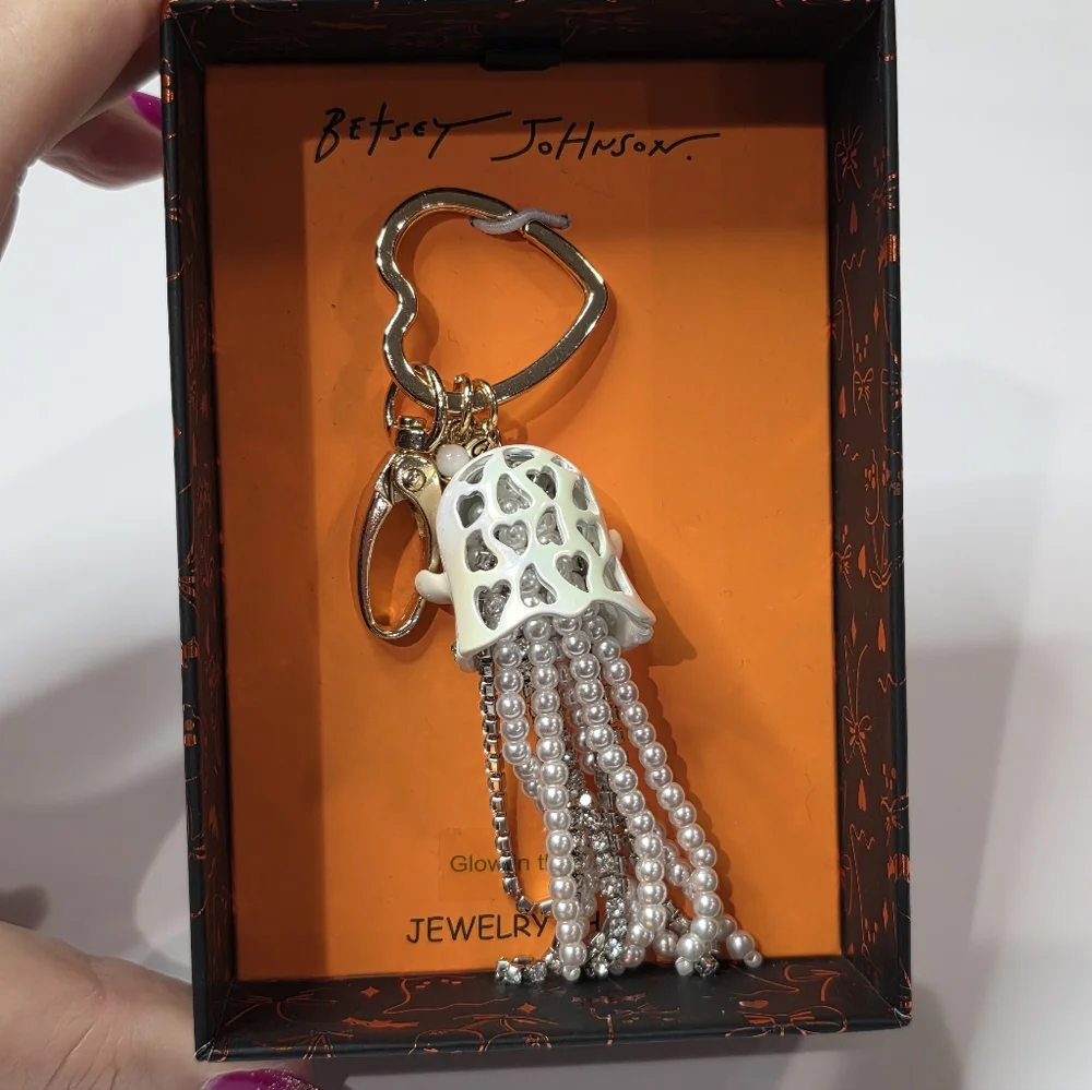 Betsey Johnson‎ Ghost Charm Keychain Jeweled Halloween Bag Purse Accessory